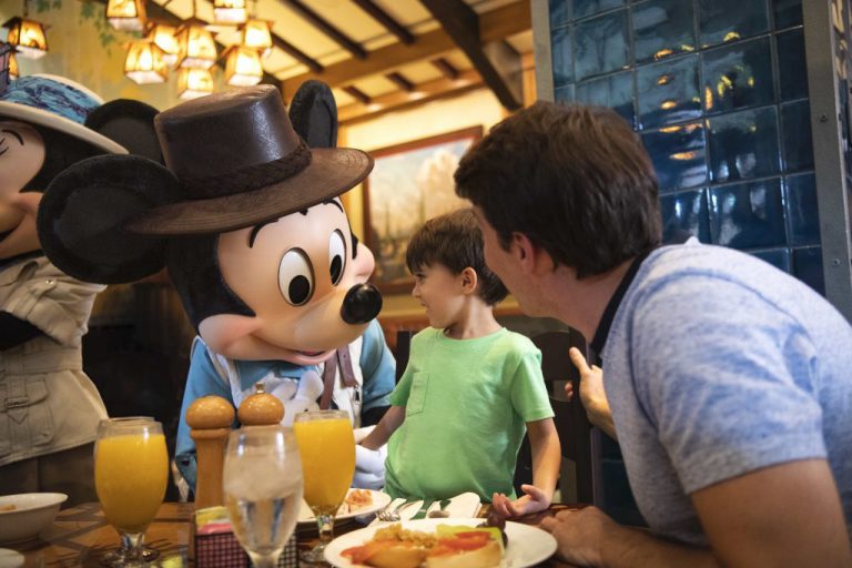 Walt Disney World Character Dining in 2024 Best Character Dining
