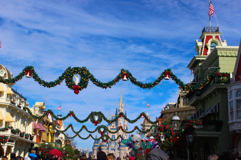 When Does Disney Decorate for Christmas 2023?  Our 2023 Disney