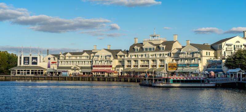 are dogs allowed at disney boardwalk