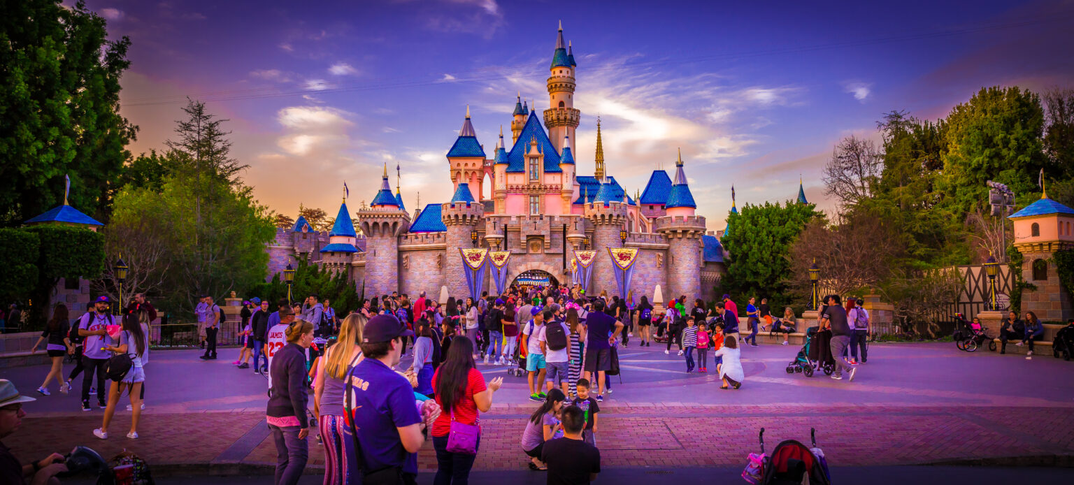 Save Big on Cheap Disneyland Vacation Packages 2024 The Park Prodigy