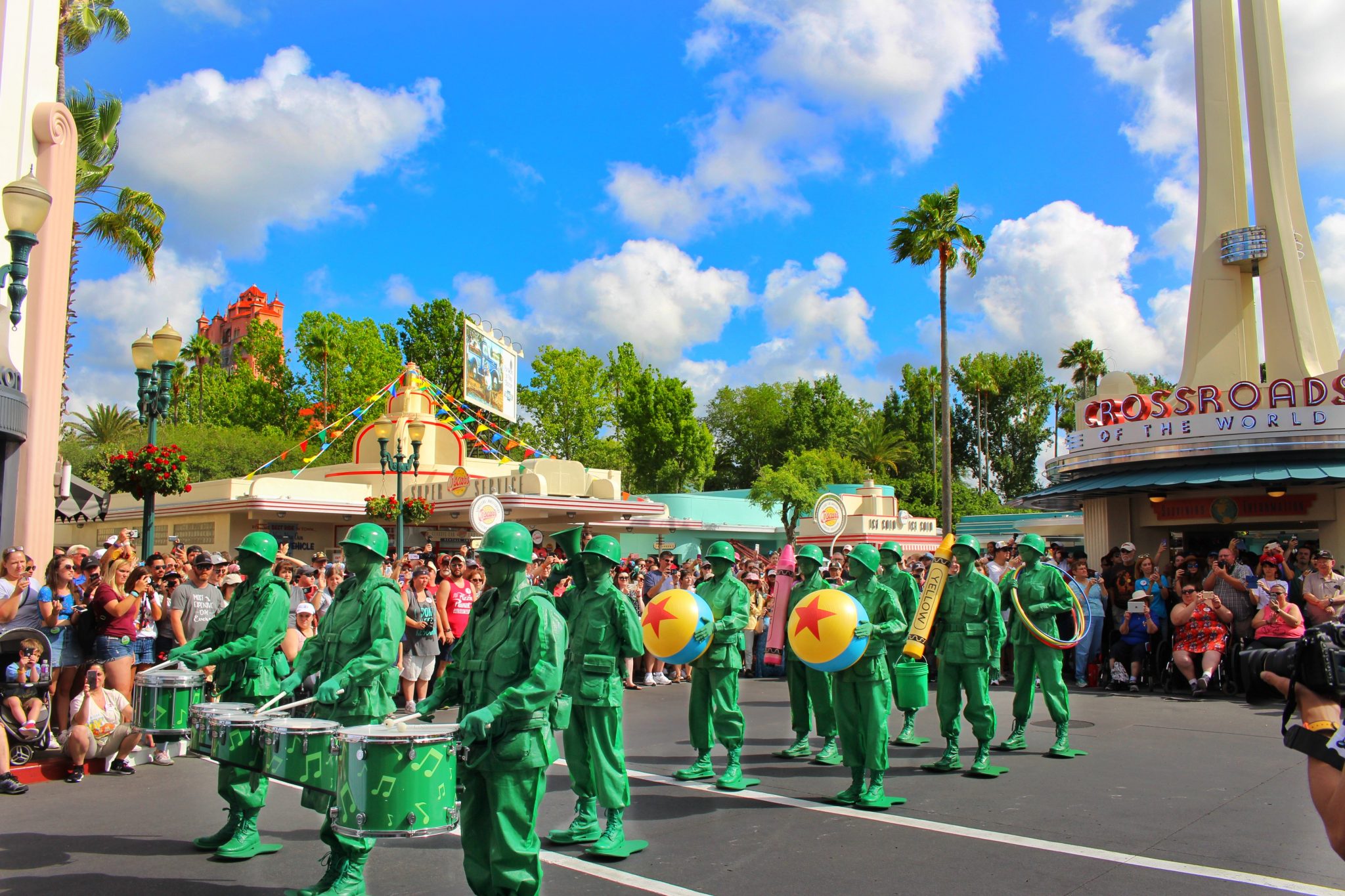 Guide to 2024 Hollywood Studios Rope Drop Rope Drop Rise of the