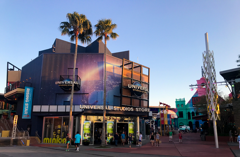 We Visited CityWalk at Universal Studios Hollywood! Here's How it Compared  to Universal Orlando