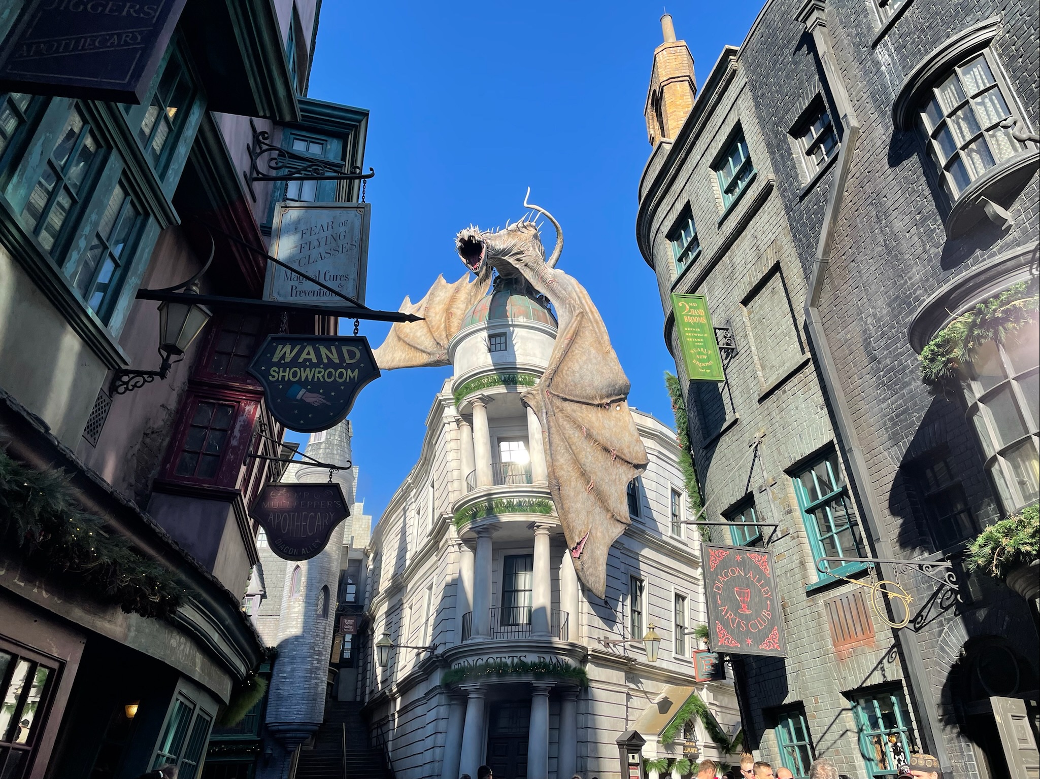 Everything You Need to Know About the Harry Potter Gringotts Dragon