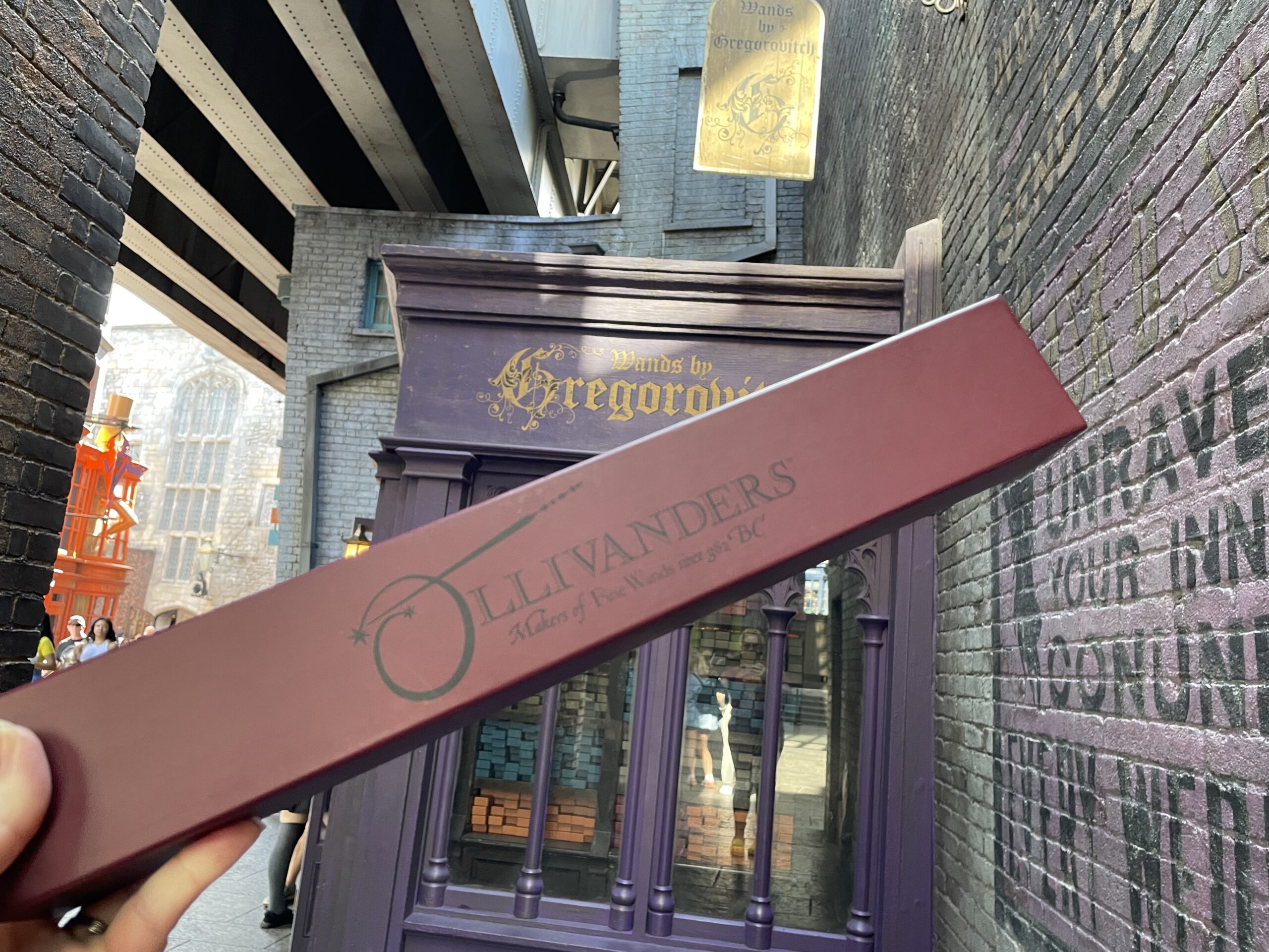 Guide to 2023 Harry Potter Wands Universal Orlando - Ollivanders