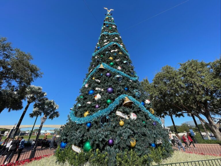 Complete Guide to the 2023 EPCOT Festival of the Holidays EPCOT Holidays Festival Dates and More!