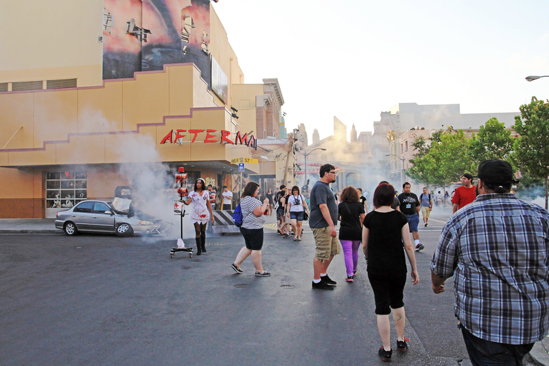 Guide to Halloween Horror Nights 2021 Haunted Houses, Dates, &amp; More!