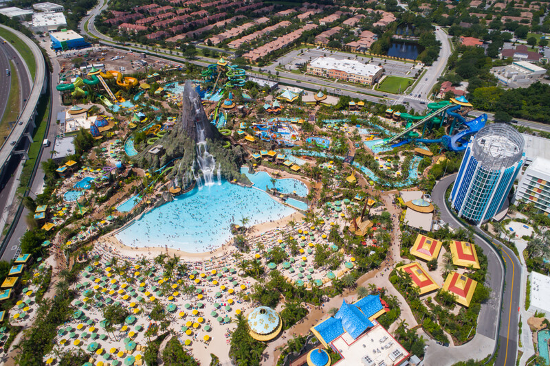 FIERCE FUN AT VOLCANO BAY WATERPARK - MICKEY'S DREAM VACATIONS