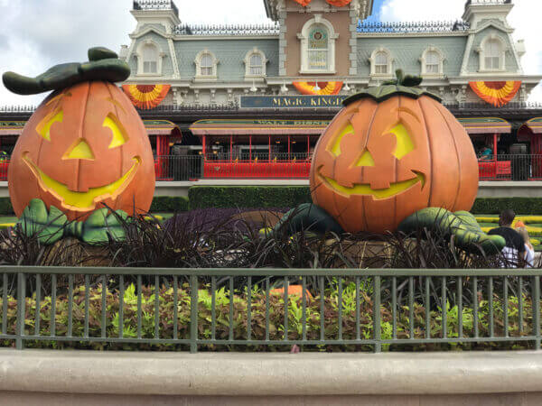 Top When Does Disney Decorate For Halloween 2023  Learn more here 