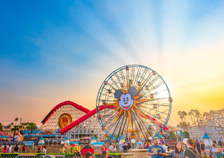 How Many Days Do You Need At Disneyland 2022 Can You Do Disneyland In 