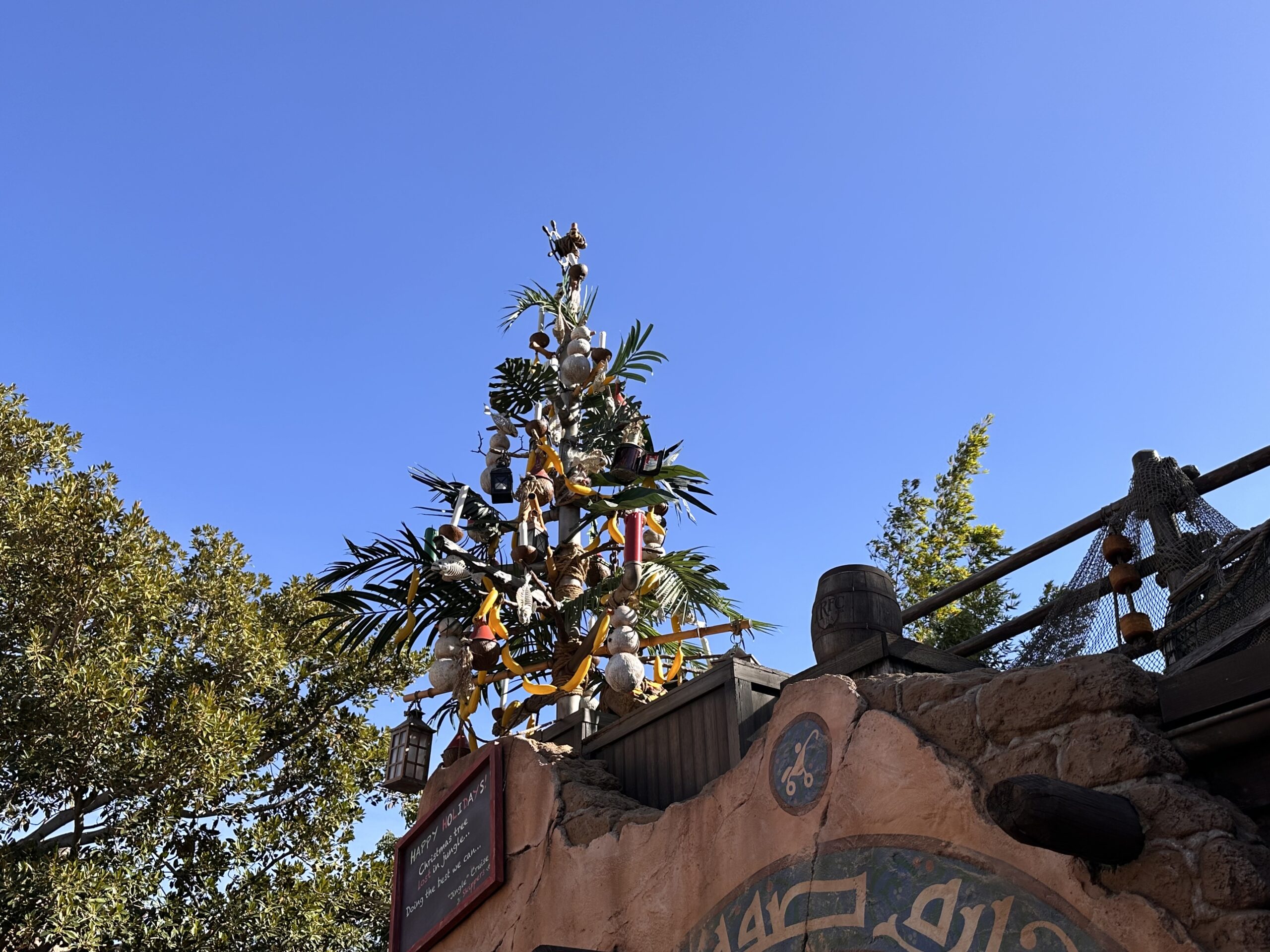 Complete Guide to Disneyland Christmas Decorations 2024