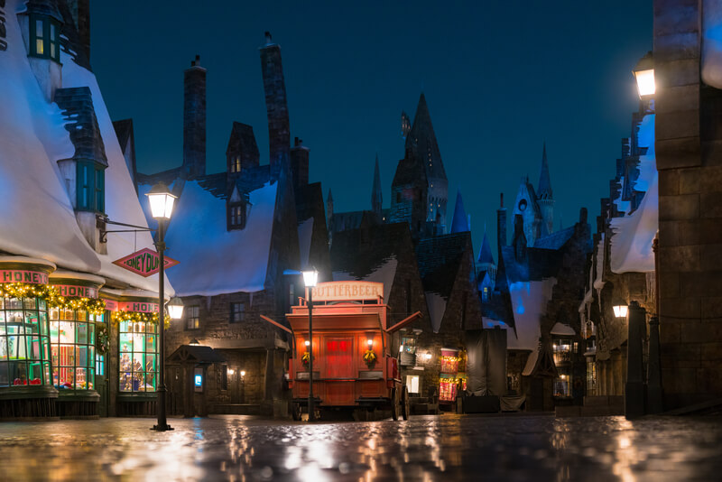 hogwarts-at-night