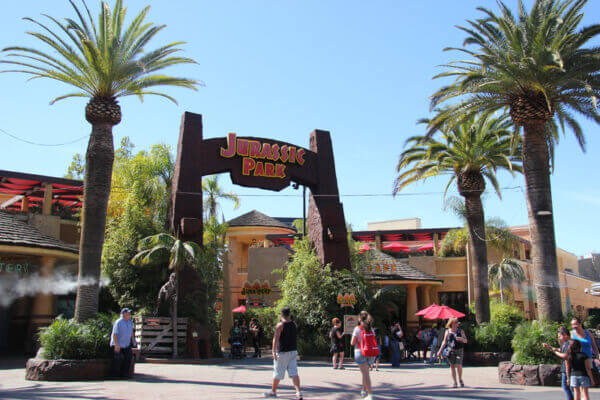 Universal Studios Hollywood Jurassic Park 600x400 