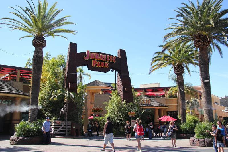 when in hollywood visit universal studios