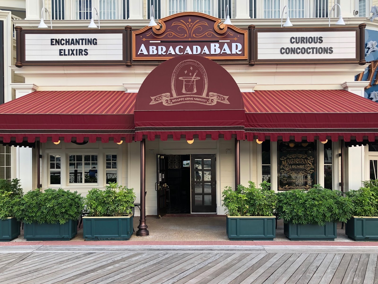 abracadabar-disney-boardwalk-restaurants