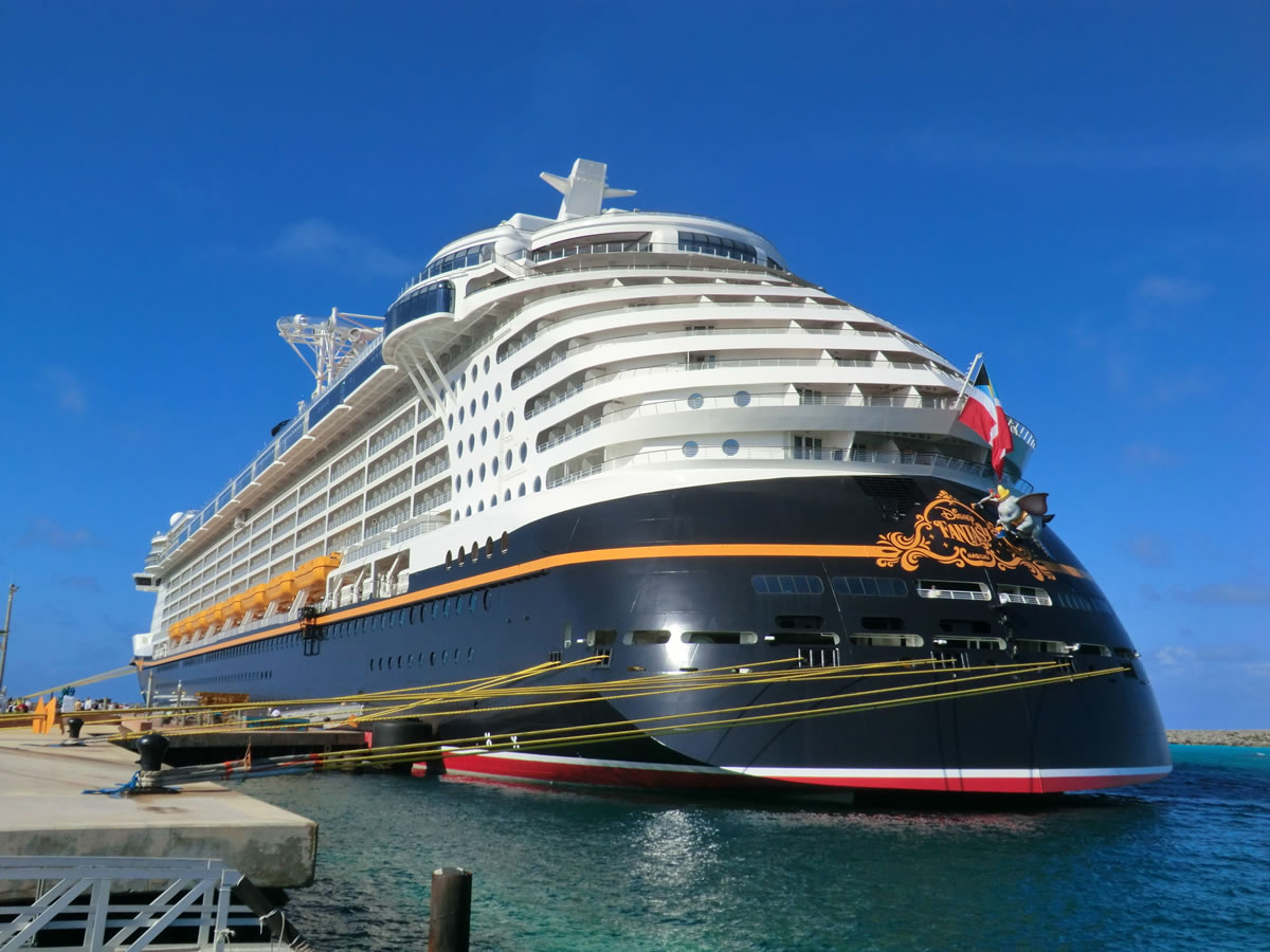 Disney-cruise-line-disney-fantasy-docked-at-castaway-cay