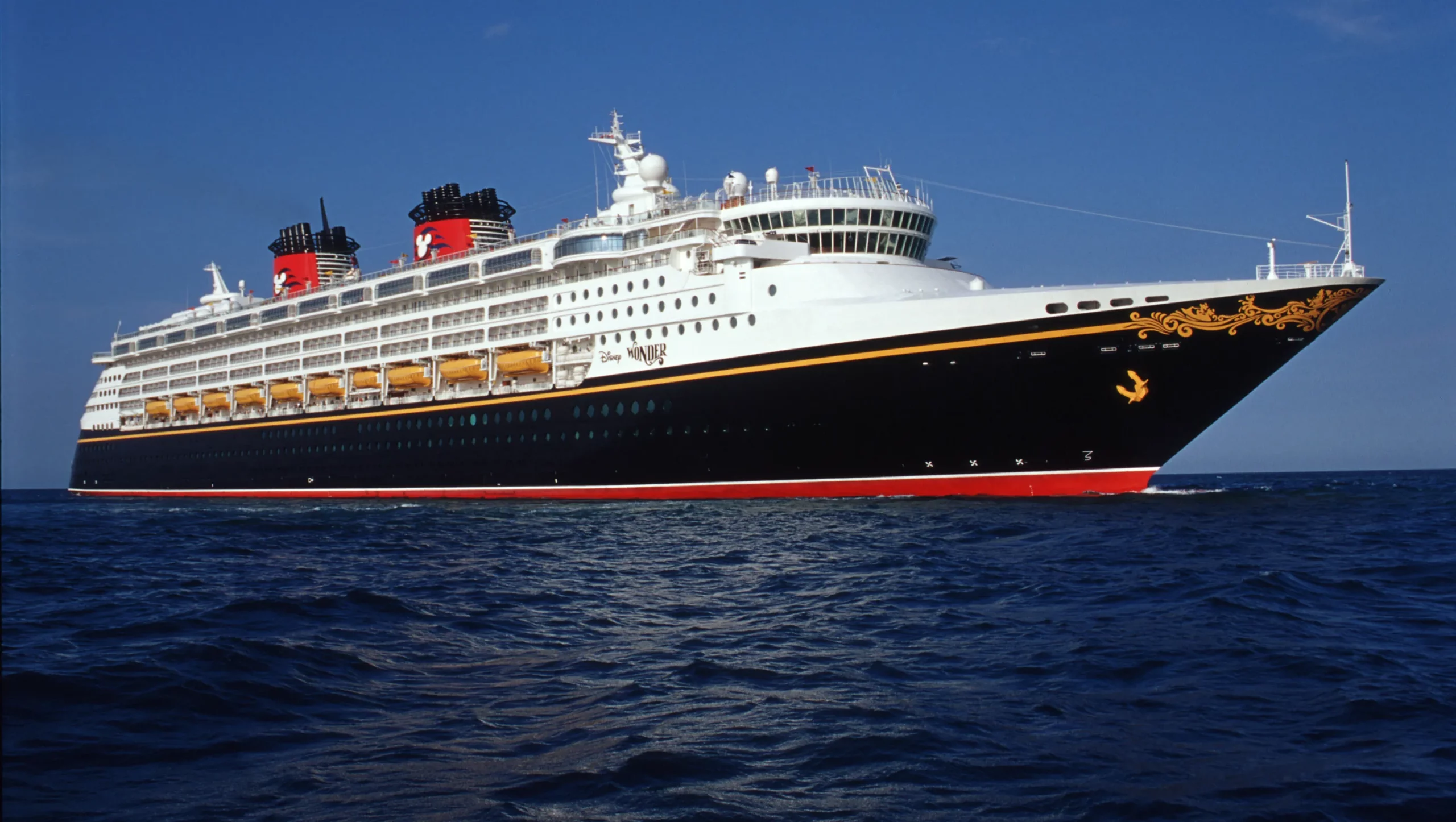 disney-wonder-cruise-line-new-cruise-ships