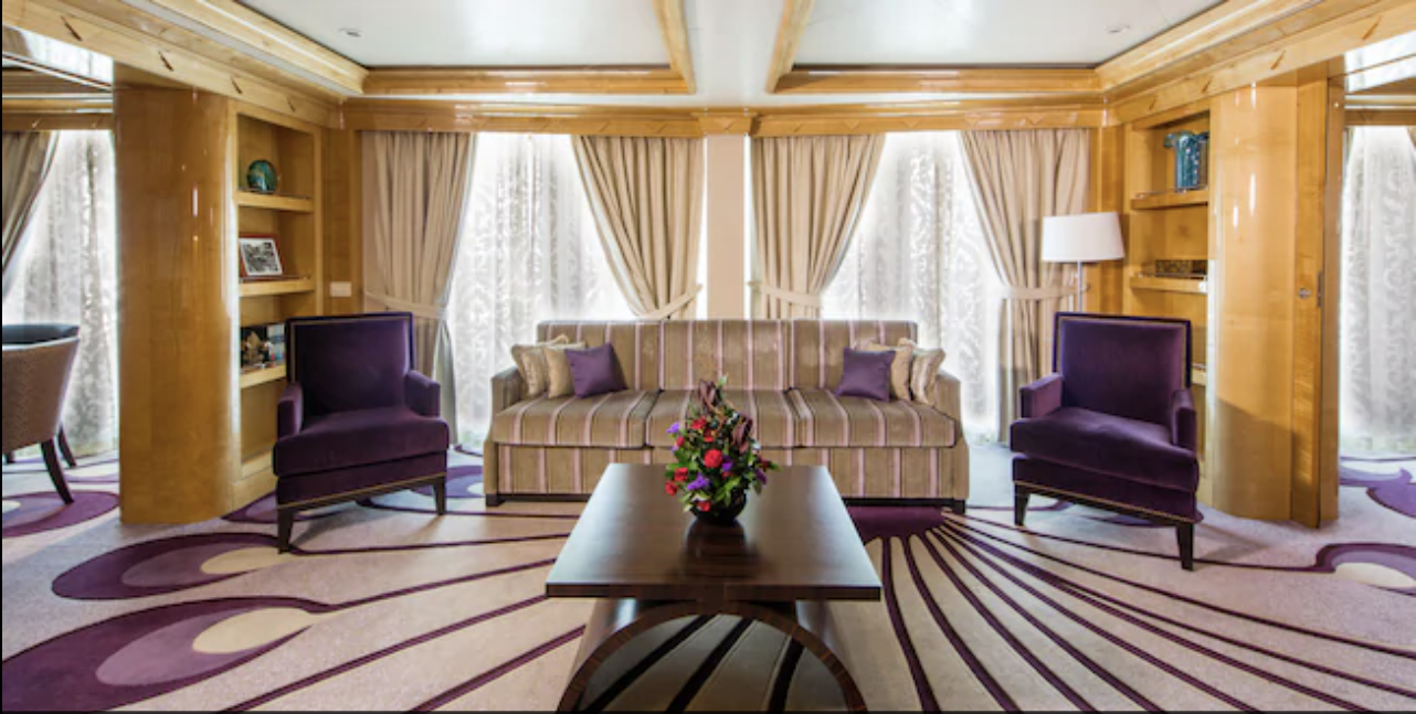 Disney-magic-royal-concierge-suite-with-verandah-room