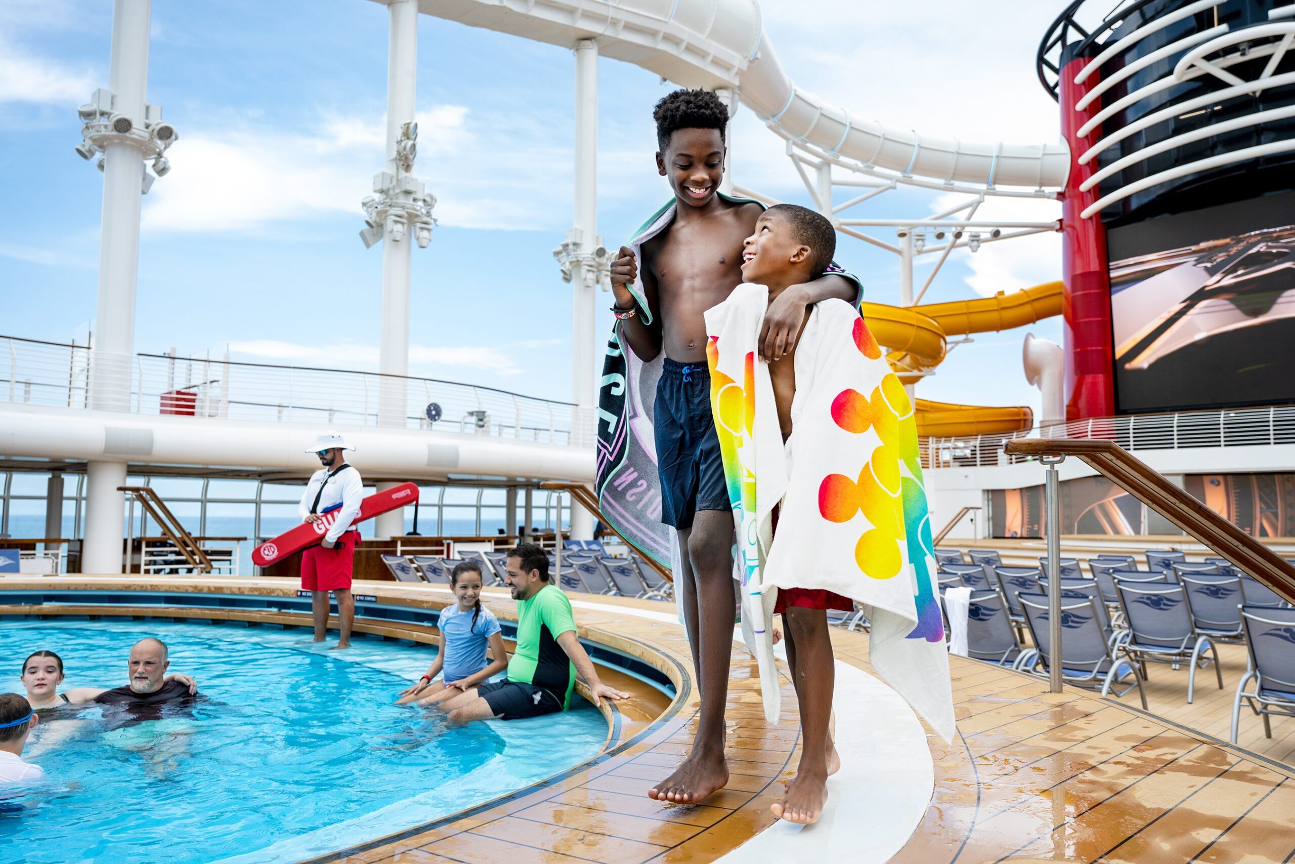 disney-cruise-line-swimming-pools-on-deck