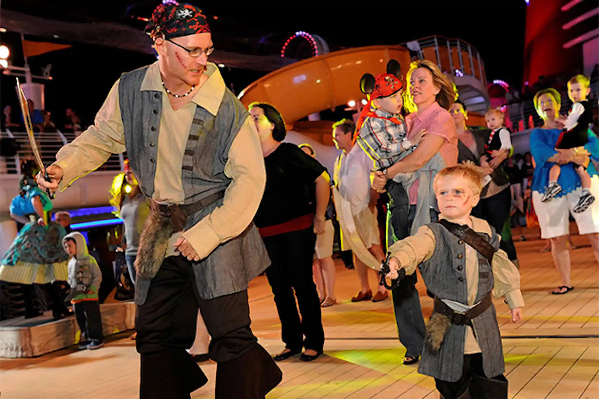 pirate-night-packing-list-for-outfits-on-disney-cruise