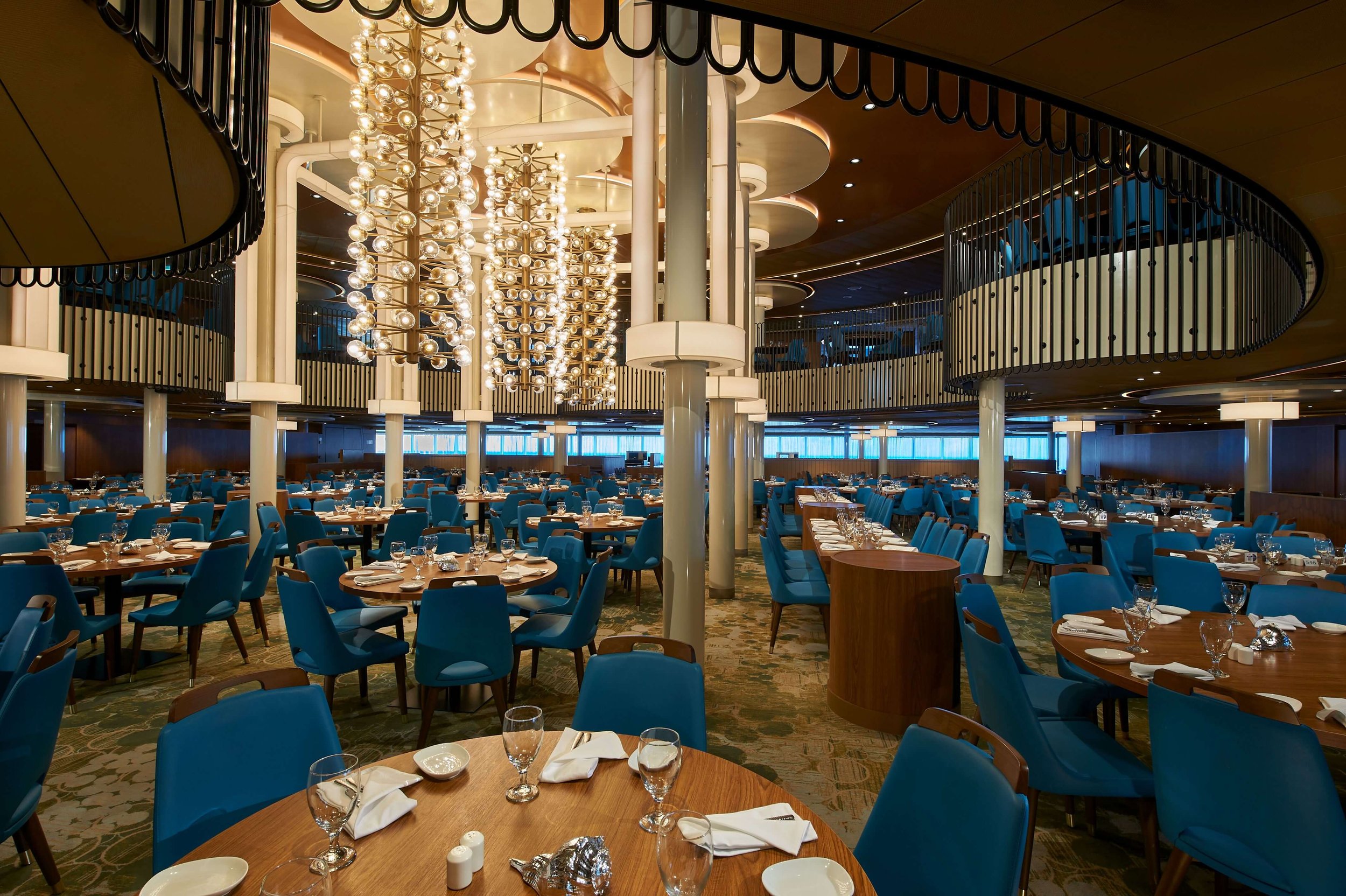 carnival-cruise-dining-room
