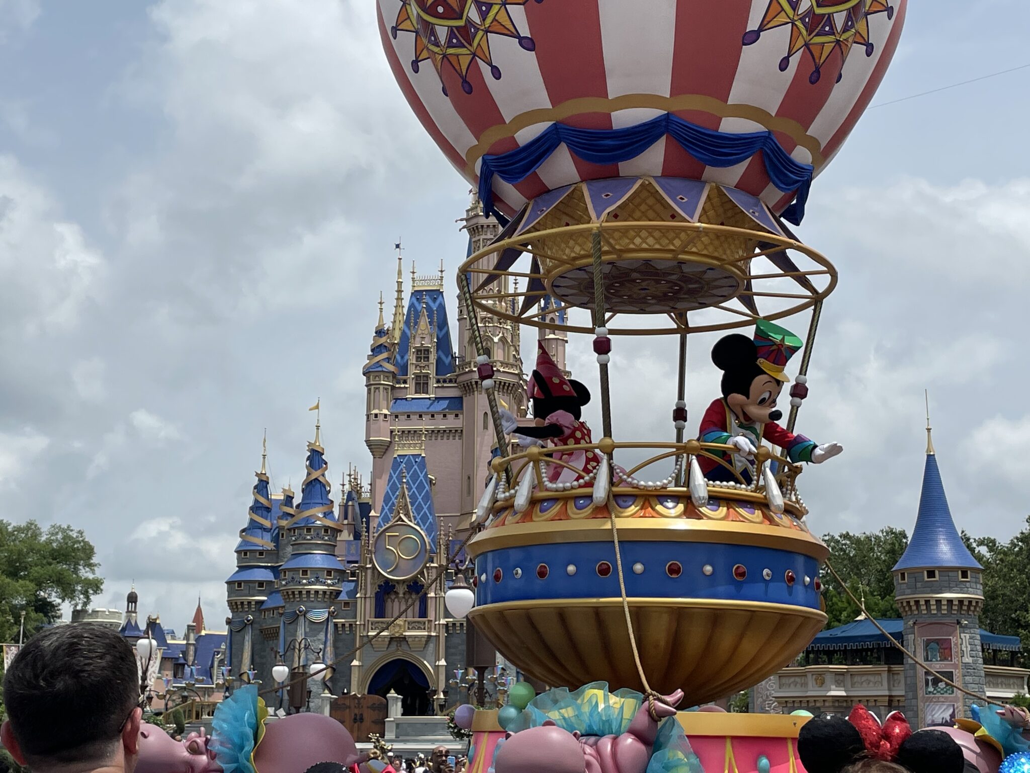 When Is Disney World Least Crowded In 2024 Guide To The Slowest Time When Is Disney World Least Crowded In 2024 Guide To The Slowest Time